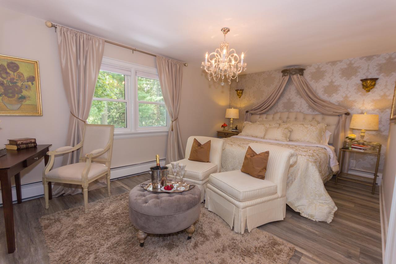 Mapleridge Boutique *
